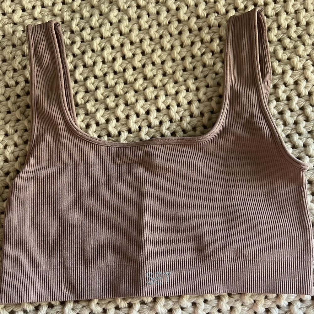 Set active box cut sports bra